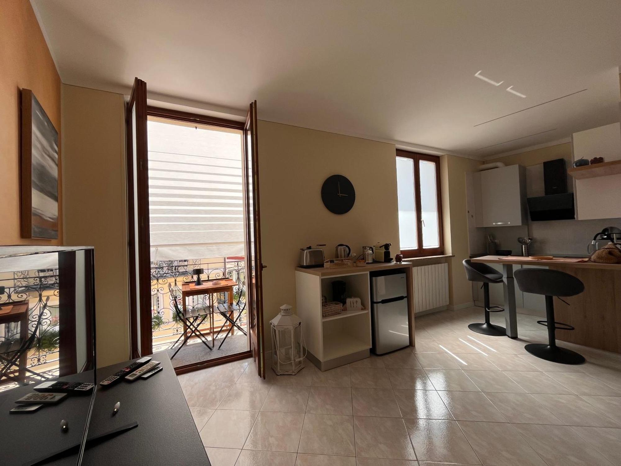 L'Acero Home บาเวโน ภายนอก รูปภาพ
